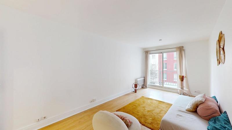 Studio - 27 m² - 1 pièce