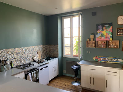 Appartement - 80 m² - 4 pièces