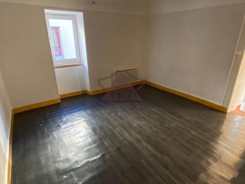 Maison de village - 100 m² - 4 pièces