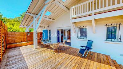 Maison - 140 m² - 7 pièces