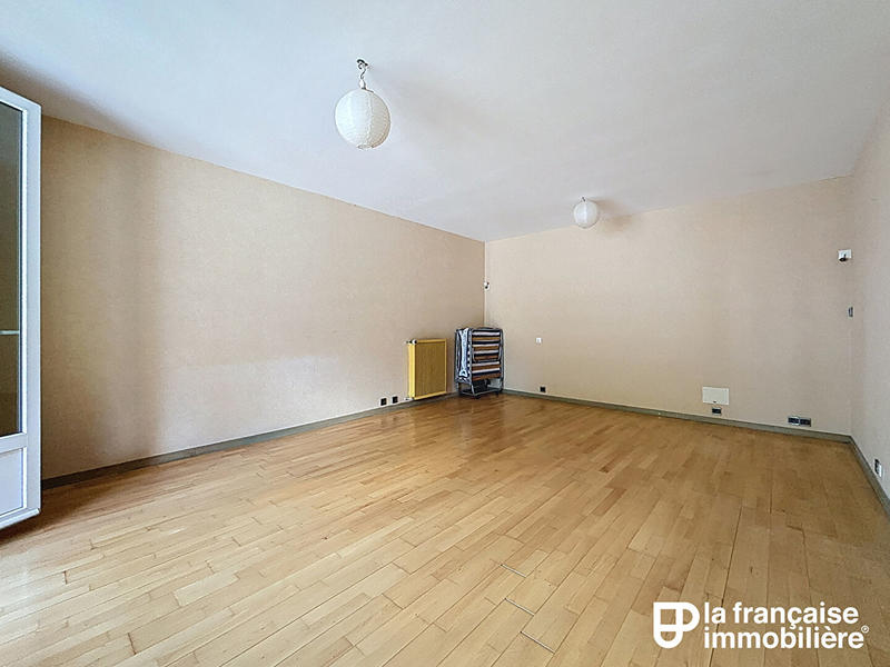 Appartement - 64 m² - 2 pièces