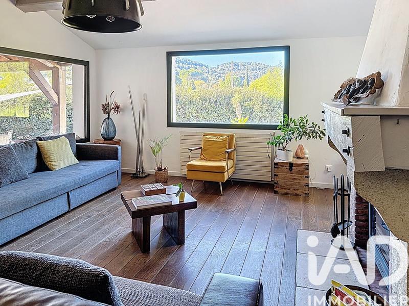 Maison - 170 m² - 7 pièces