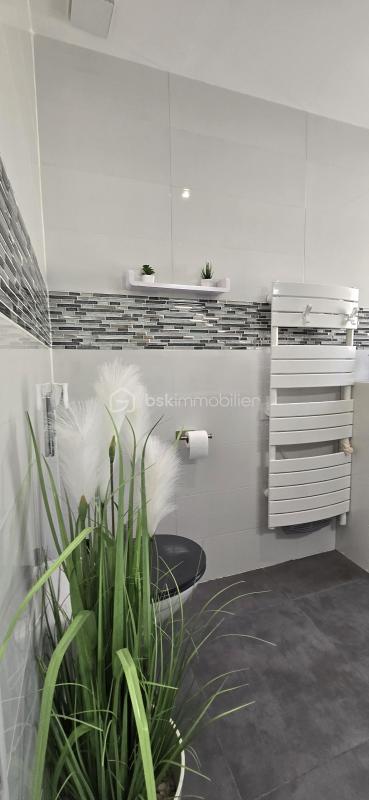 Villa - 121 m² - 5 pièces