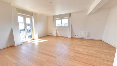 Appartement - 82 m² - 3 pièces