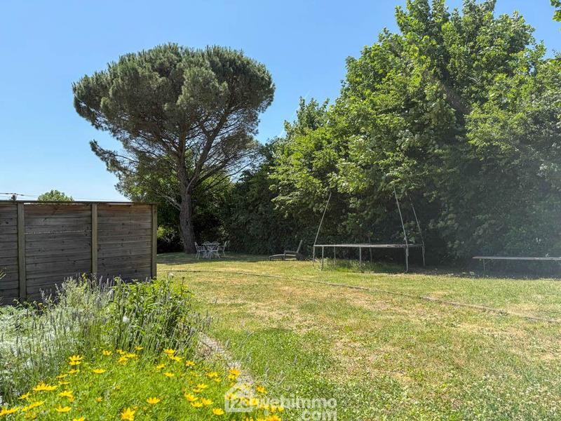 Maison de village - 205 m² - 11 pièces