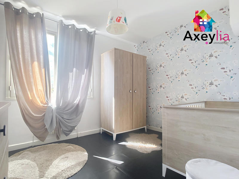 Maison - 145 m² - 7 pièces