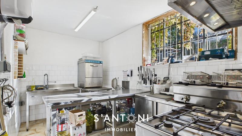 Fonds de commerce - 163 m²