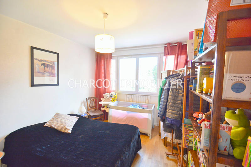 Appartement - 103 m² - 5 pièces