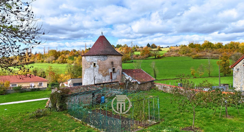 Maison - 152 m² - 7 pièces