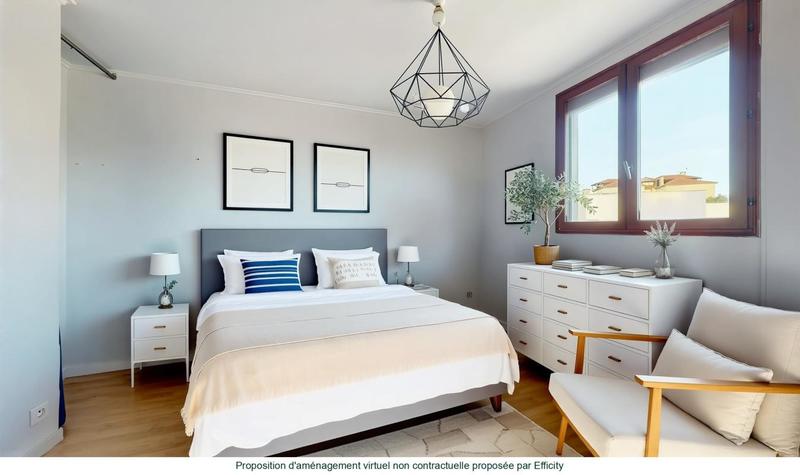 Appartement - 95 m² - 5 pièces