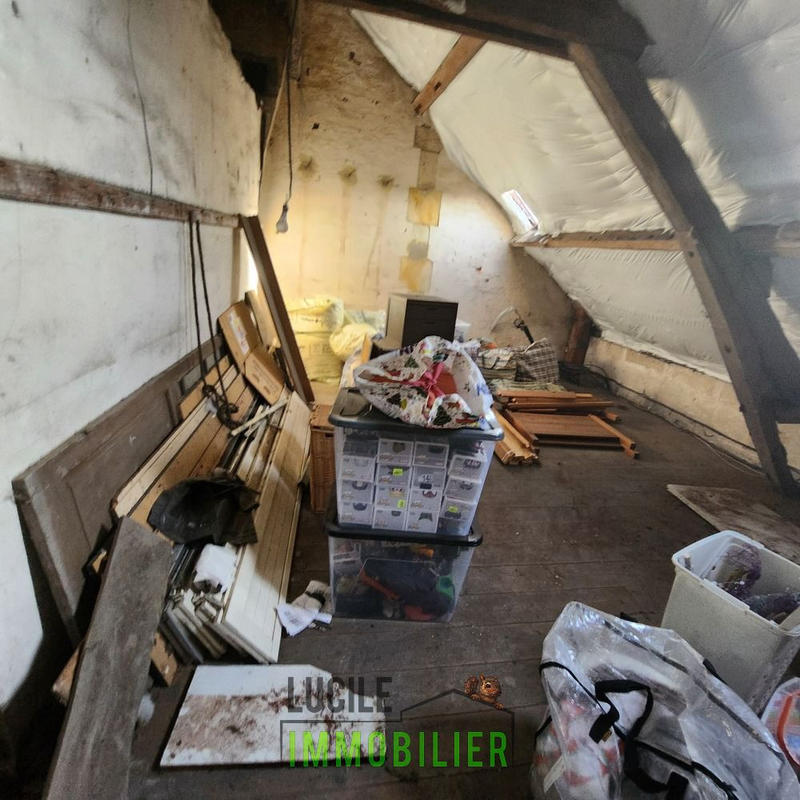 Maison - 91 m² - 5 pièces