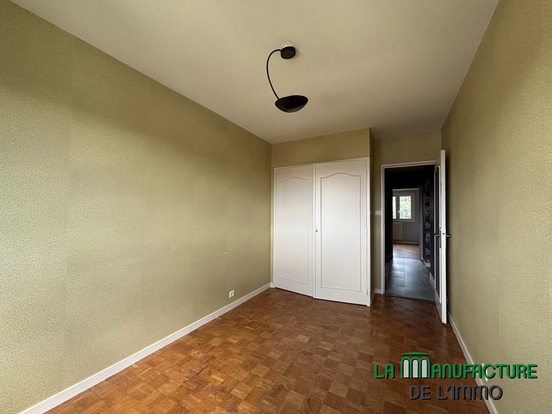 Appartement - 77 m² - 4 pièces