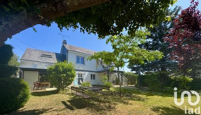 Maison - 194 m² - 8 pièces