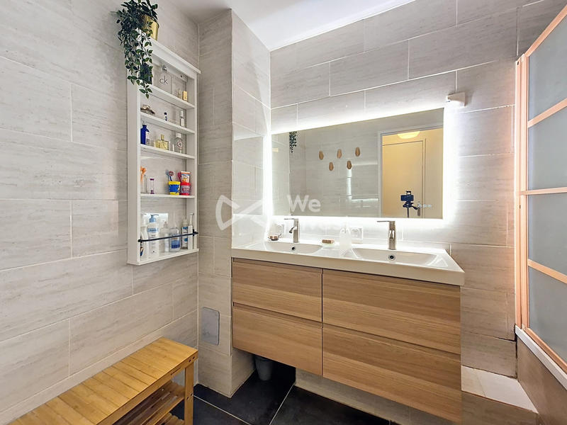 Appartement - 82 m² - 4 pièces