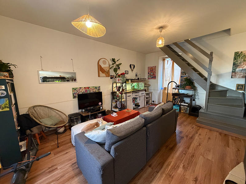 Immeuble - 9 pièces