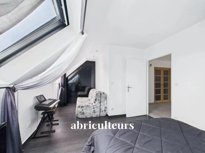 Appartement ancien - 162 m² - 6 pièces