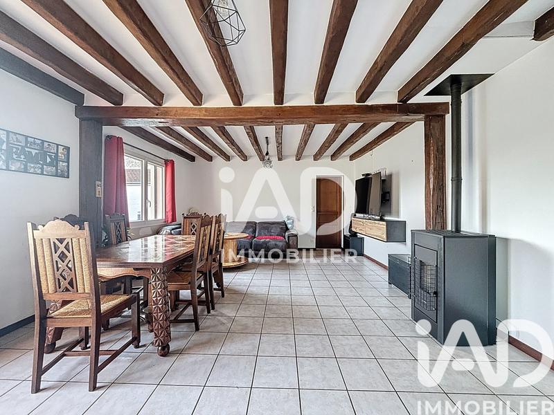 Maison - 90 m² - 4 pièces