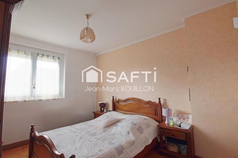 Maison - 95 m² - 5 pièces