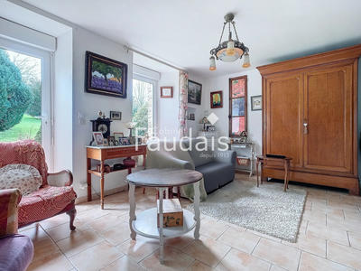 Maison de village - 286 m² - 14 pièces