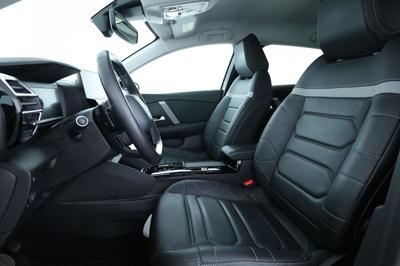 Citroën C4 1.2 Puretech Shine Pack Eat8 155 ch