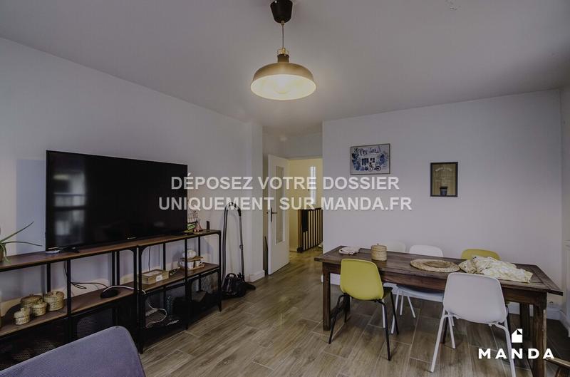 Chambre - 10 m² - 5 pièces