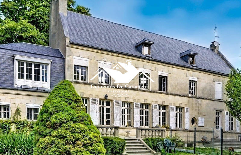 Maison - 297 m² - 6 pièces