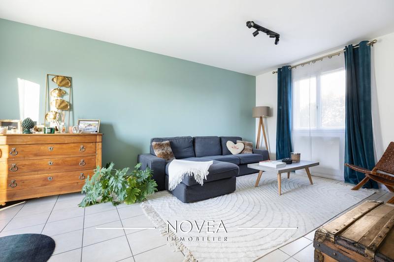 Maison traditionnelle - 102 m² - 5 pièces