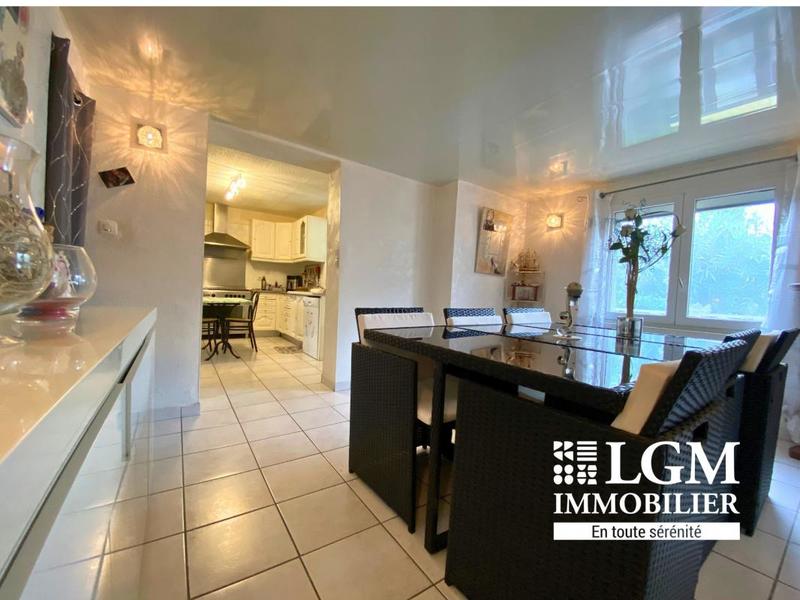 Maison - 115 m² - 6 pièces