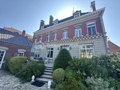 Maison de maîtres - 360 m² - 12 pièces