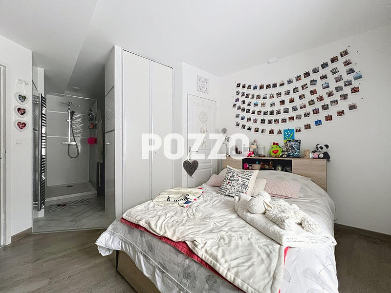 Maison - 104 m² - 5 pièces