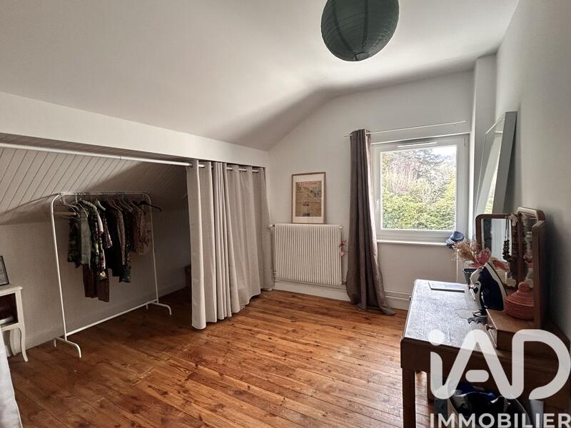 Maison - 153 m² - 7 pièces