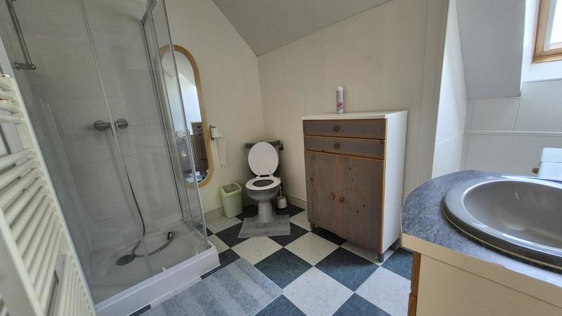 Maison - 168 m² - 8 pièces