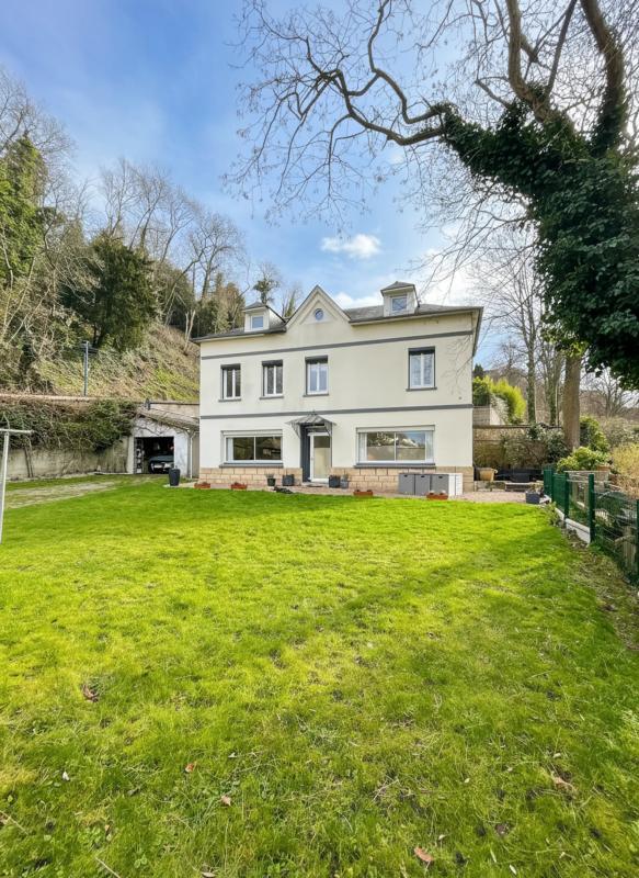 Maison de maîtres - 156 m² - 7 pièces