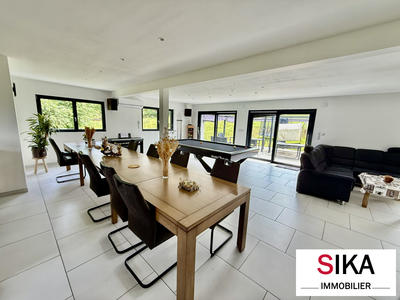 Maison contemporaine - 160 m² - 6 pièces