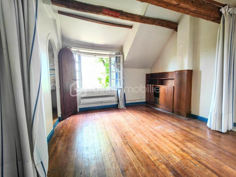 Maison de campagne - 200 m² - 8 pièces