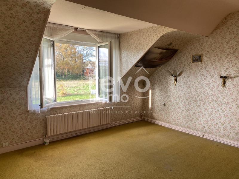 Maison - 221 m² - 11 pièces