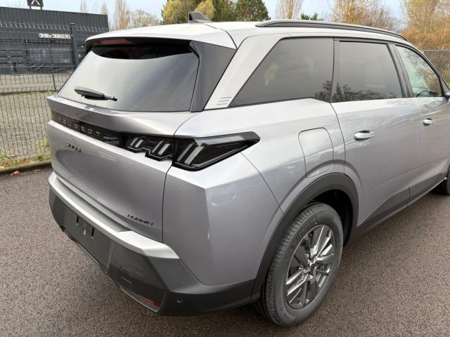 Peugeot 5008 Hybrid 145 e-Dcs6 Allure