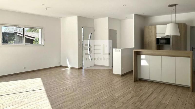 Villa - 127 m² - 6 pièces