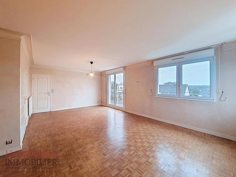 Appartement - 143 m² - 6 pièces