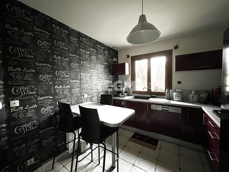 Maison - 100 m² - 5 pièces