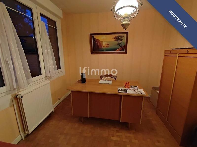 Maison - 102 m² - 5 pièces