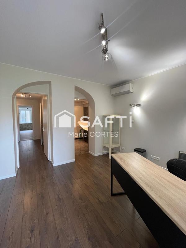 Local commercial - 135 m² - 5 pièces