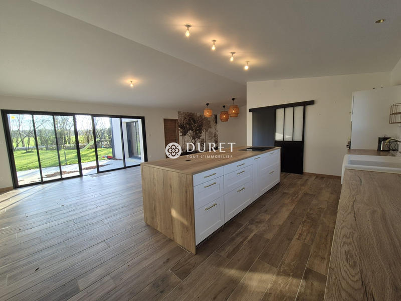 Maison - 149 m² - 6 pièces