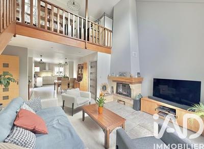 Maison - 132 m² - 7 pièces