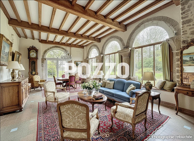 Maison - 510 m² - 14 pièces