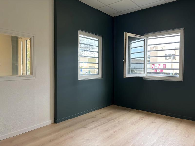 Local d'activités - 12 m² - 1 pièce