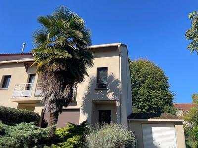 Maison - 126 m² - 6 pièces