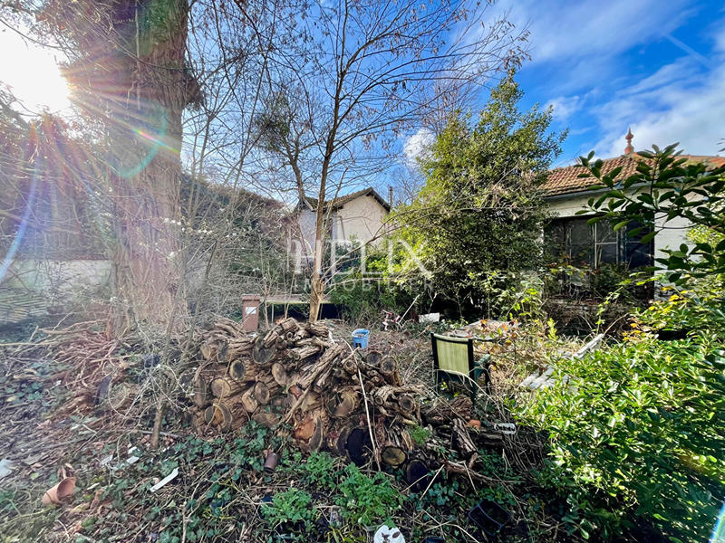 Maison - 200 m² - 7 pièces