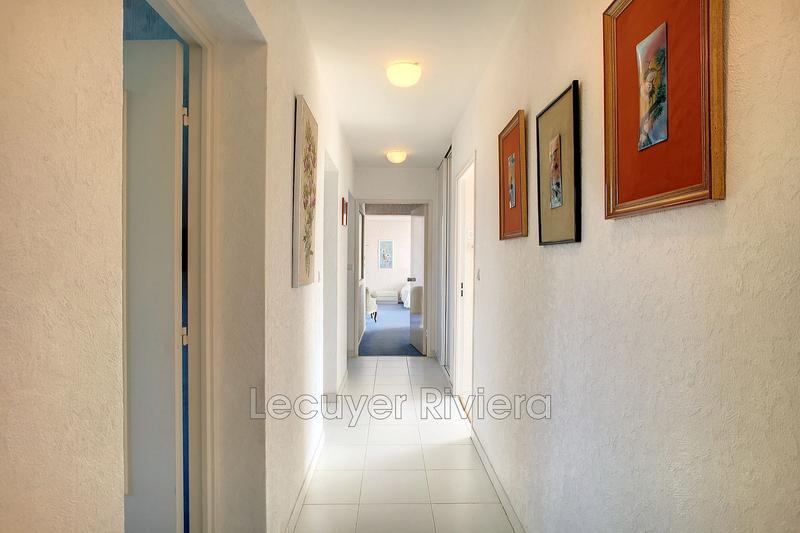 Maison contemporaine - 184 m² - 6 pièces