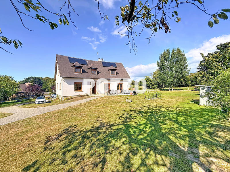 Maison - 157 m² - 6 pièces